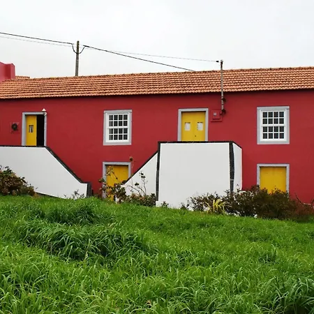 Casa Das Areias Farm stay Ribeira Funda (Faial)